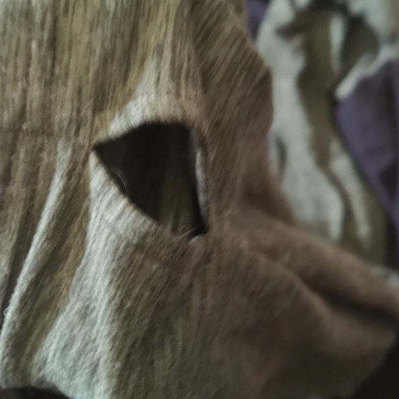 Athletic hoodie - Picture 3 of 5